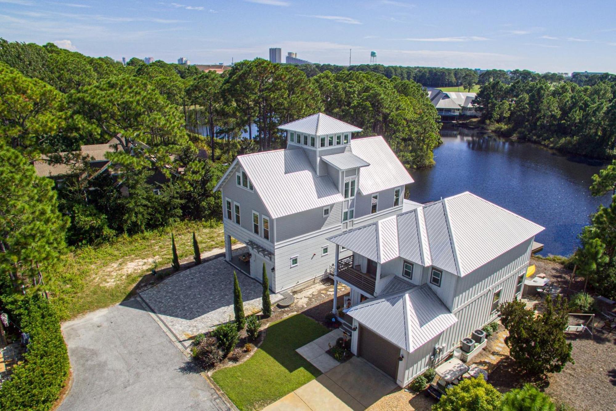 Edgewater By Avantstay Gorgeous Character Lakefront Home W Private Dock 德斯廷 外观 照片