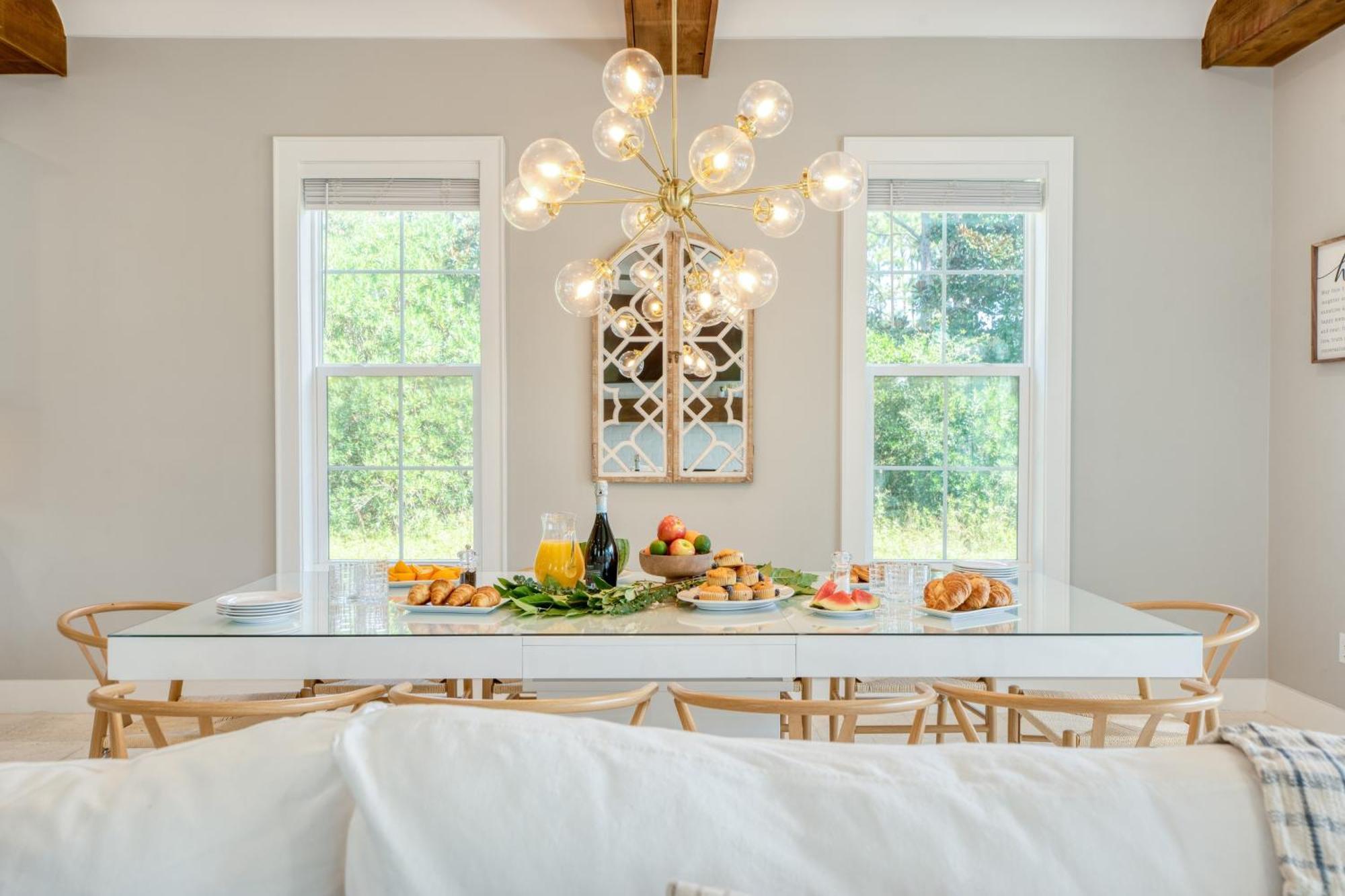 Edgewater By Avantstay Gorgeous Character Lakefront Home W Private Dock 德斯廷 外观 照片
